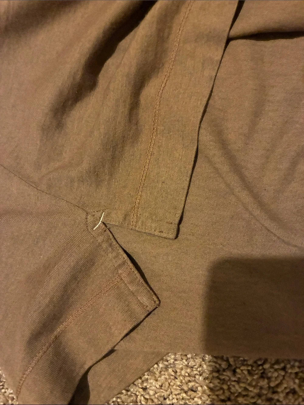 BANANA REPUBLIC. Men’s Short Sleeve Crew Tee in Olive Brown. Size S. EUC